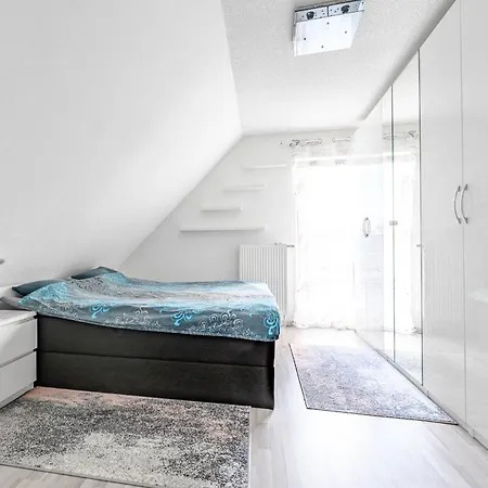 Comfortable House With Terrace For Hannover Trade Fair Visitors *