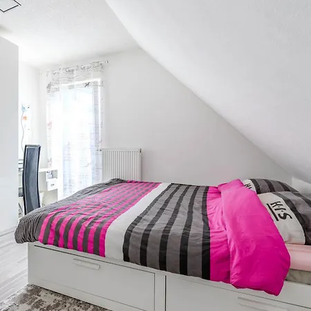 Comfortable House With Terrace For Hannover Trade Fair Visitors Sarstedt