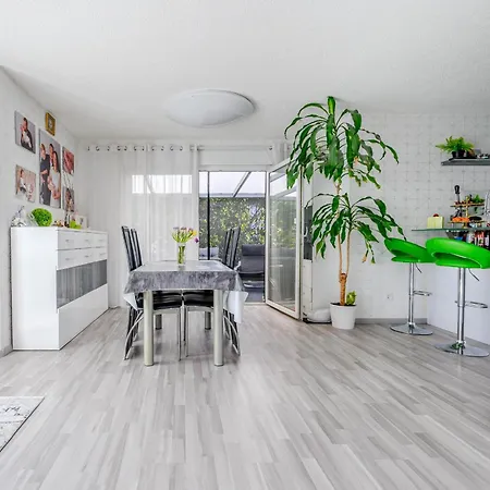 Comfortable House With Terrace For Hannover Trade Fair Visitors