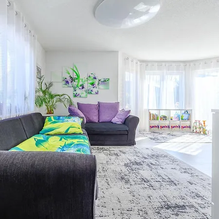Comfortable House With Terrace For Hannover Trade Fair Visitors Sarstedt
